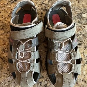 Teva Forebay Sandals Shoes 1001125 Women’s 8 Fisherman Sport Hiking Water Gray